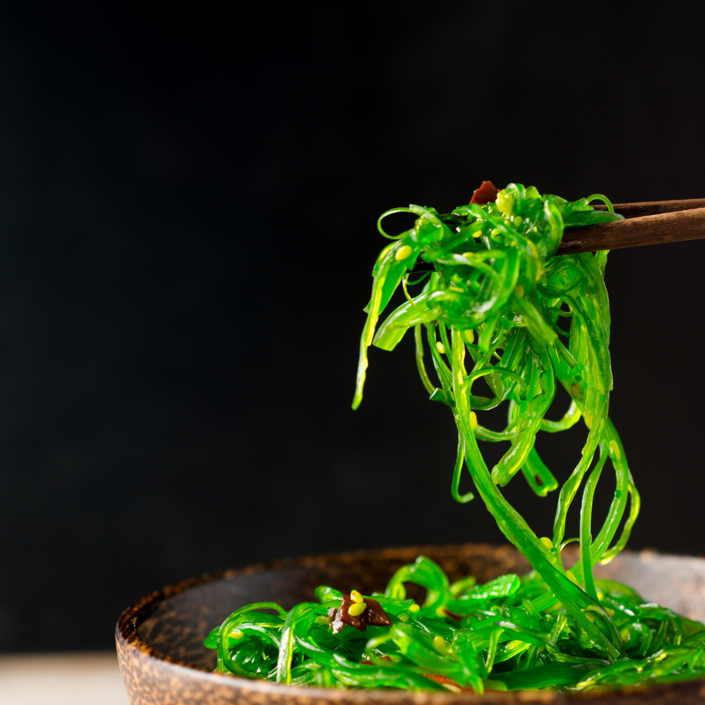The Ocean's Superfood: Unlocking the Incredible Health Benefits of Seaweed